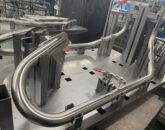 自動車バンパーのサイドフレーム